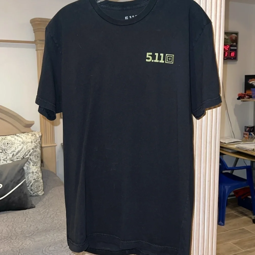 5.11 Tactical Mens Graphic Tees Bundle Size Medium - Picture 7 of 12